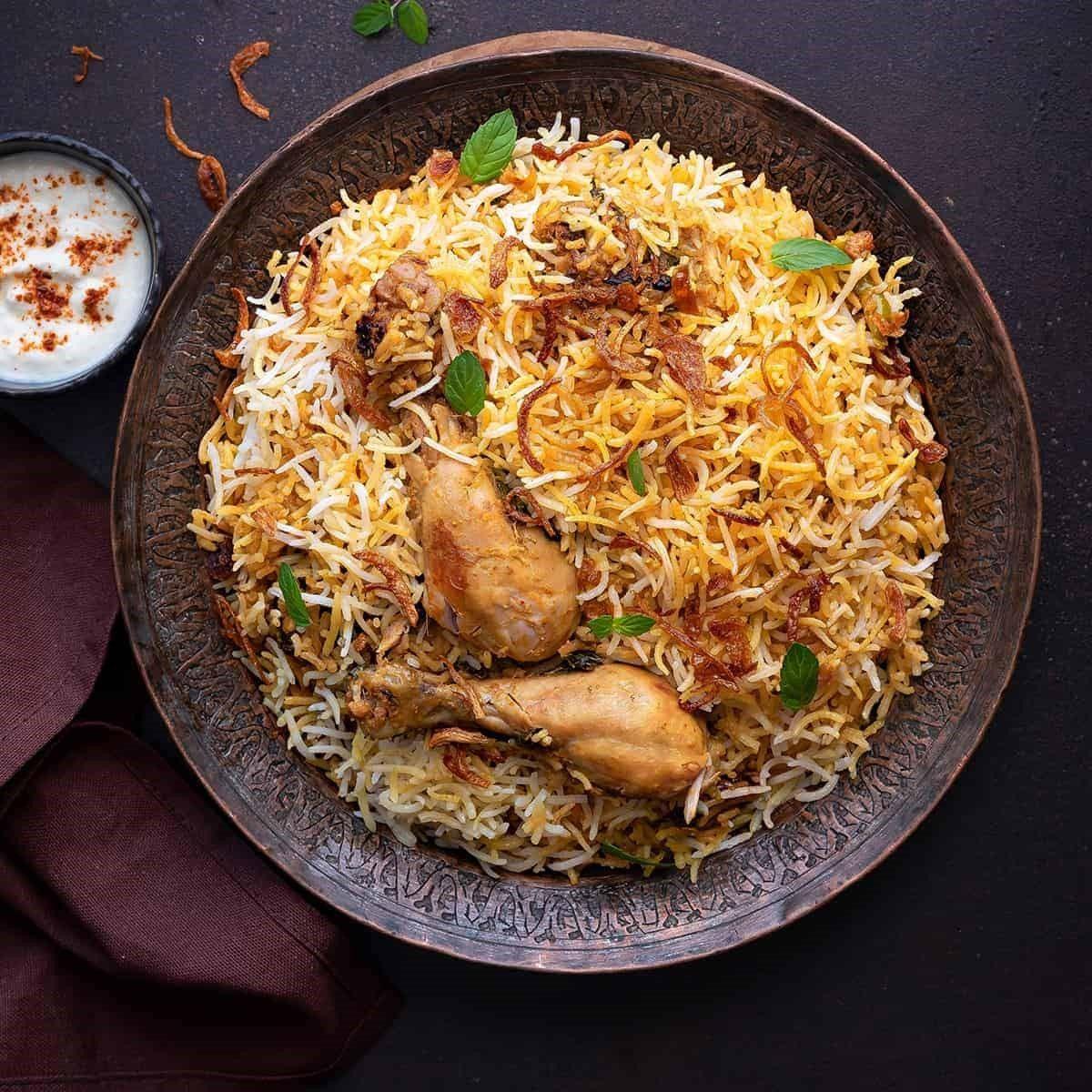 البرياني بالدجاج