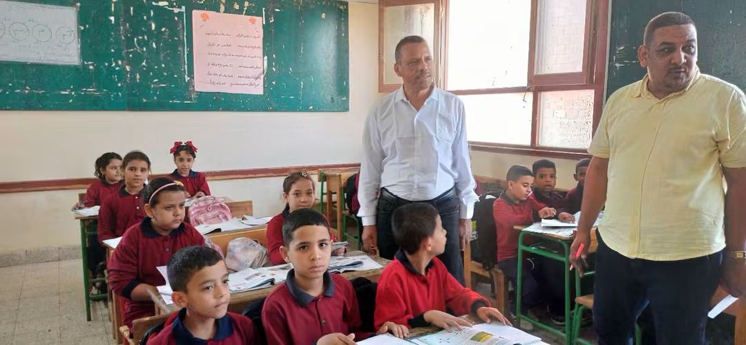 مدير إدارة أبو تشت في جولة ميدانية، فيتو
