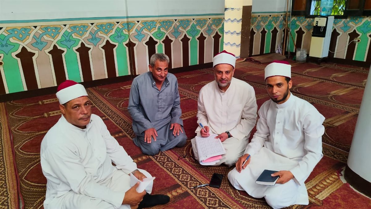 جانب من الجولة المفاجئة،فيتو