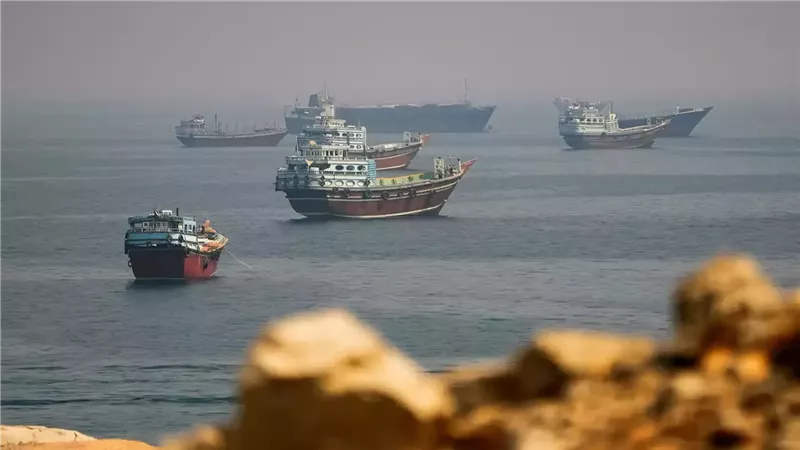 ناقلات في مضيق هرمز
