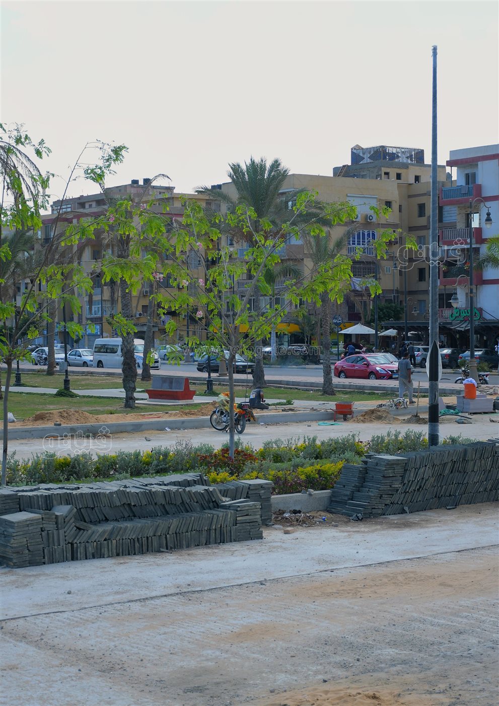 محافظ بورسعيد يتابع مشروع تطوير الكورنيش