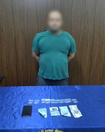 ضبط شخصين بالجيزة بتهمة الترويج لبيع «الآيس» عبر مواقع التواصل، فيتو