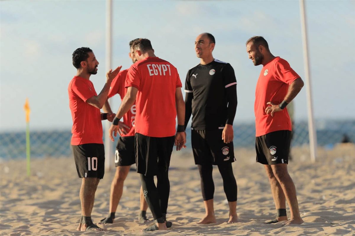 منتخب الكرة الشاطئية، فيتو