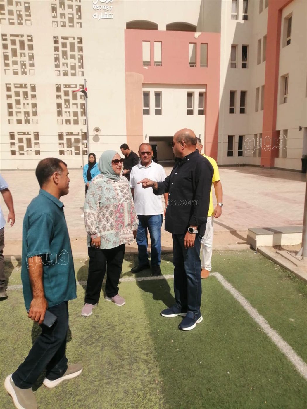مدير تعليم مطروح يفاجئ مدارس سيدي عبدالرحمن بزيارة لمتابعة انتظام الدراسة