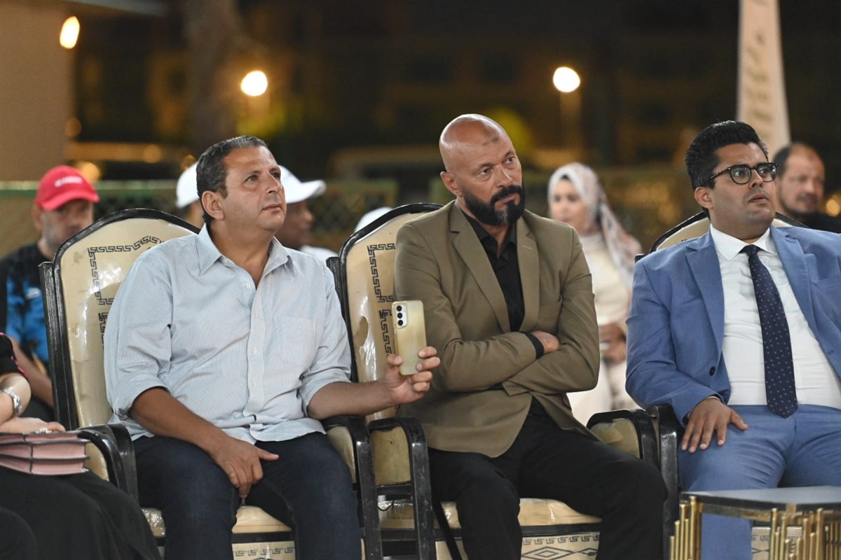 شاطئ قادرون بدمياط الجديدة يستضيف المهرجان السنوي الثاني للكرة الطائرة الشاطئية جلوس