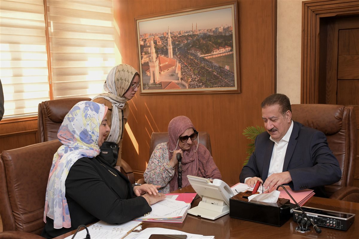 محافظ بورسعيد يستجيب لشكاوي المواطنين