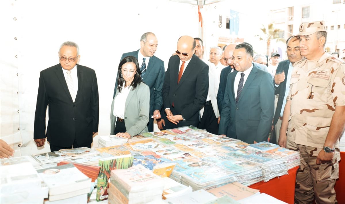 افتتاح الدورة التاسعة لمعرض دمنهور للكتاب بمشاركة 25 دار نشر (صور)