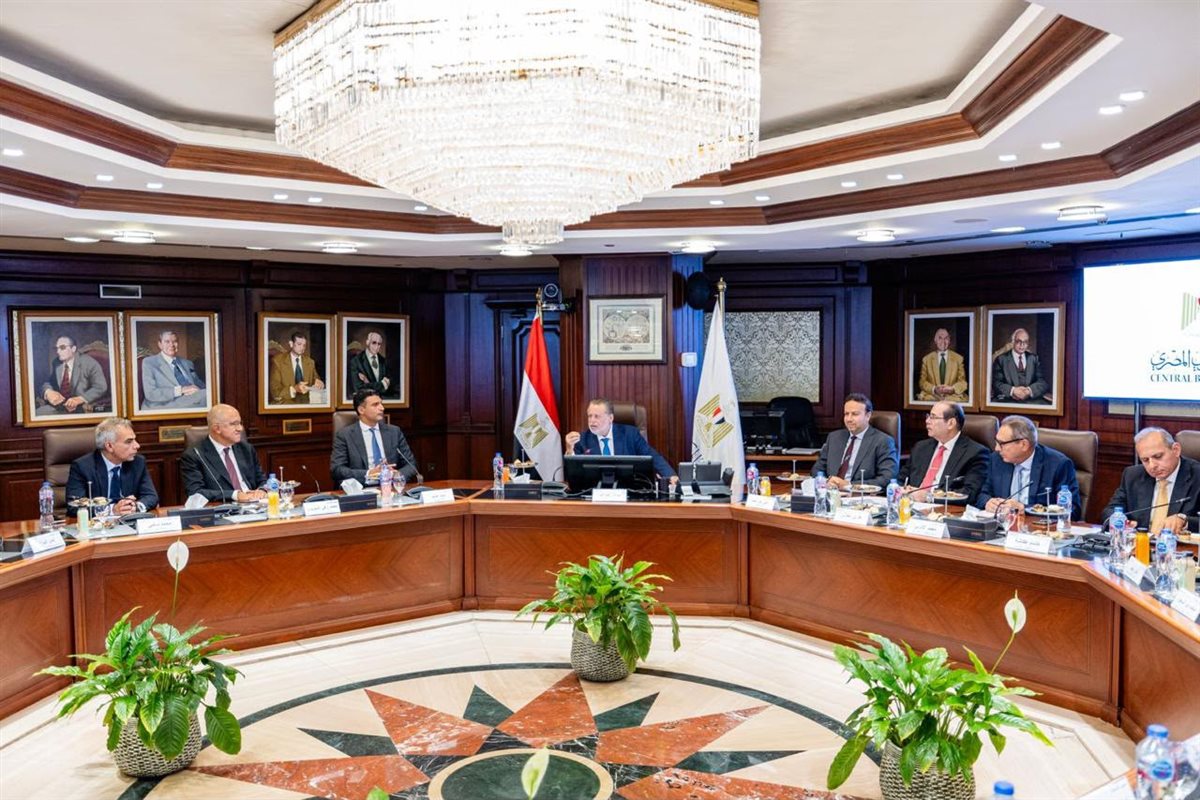 برأسمال مليار جنيه، محافظ البنك المركزي ووزير الصناعة يطلقان صندوق إعادة هيكلة المصانع المتعثرة