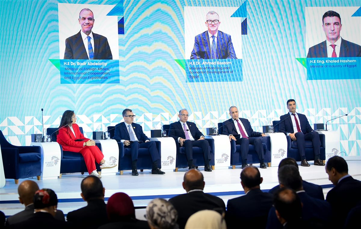 وزير الخارجية: تعزيز التكامل الاقتصادي الأفريقي مسار أساسي لتحقيق التنمية المستدامة (صور)