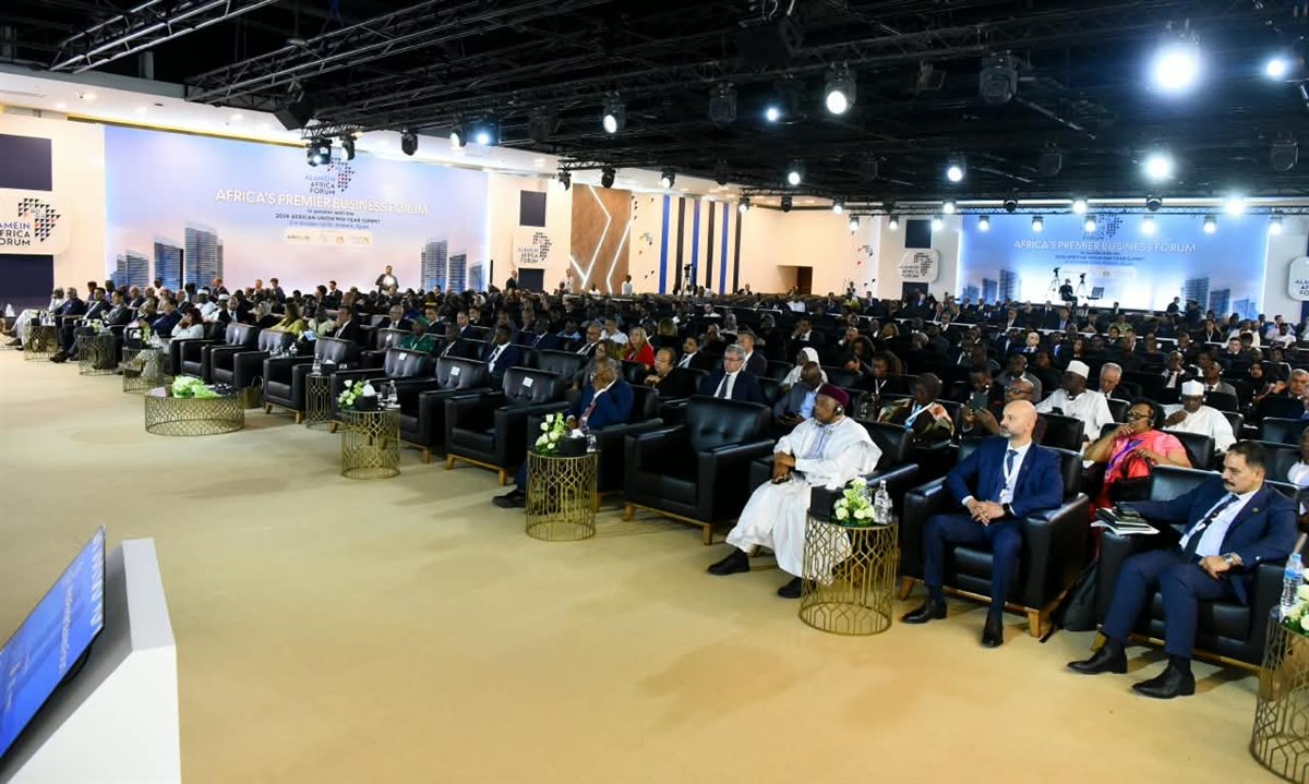 وزير الخارجية يشارك في جلسة نقاشية رفيعة المستوى حول تعزيز التجارة والاستثمار في أفريقيا