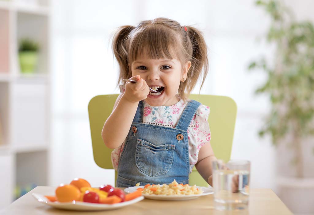 أطعمة سهلة التناول للأطفال