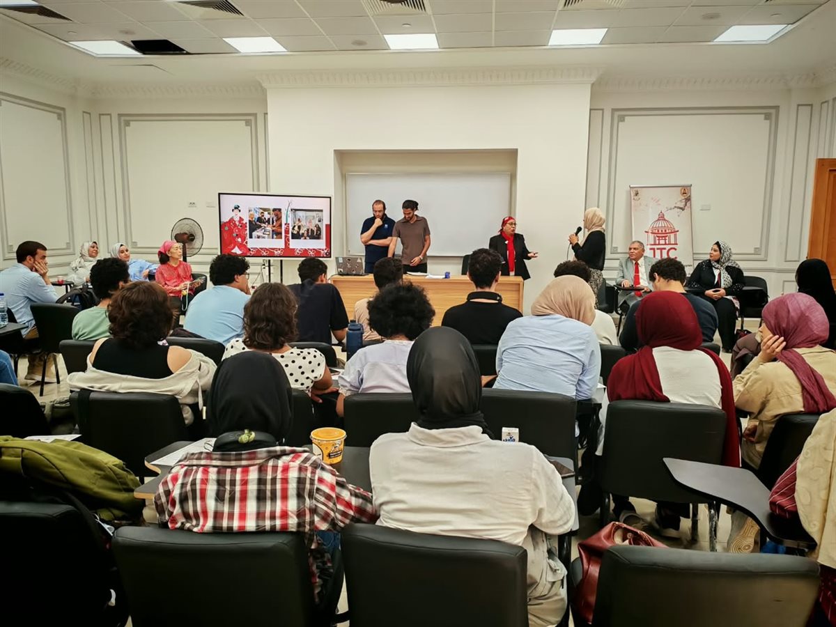 رئيس جامعة القاهرة: البرامج الدولية أحد المسارات المهمة لتطوير العملية التعليمية