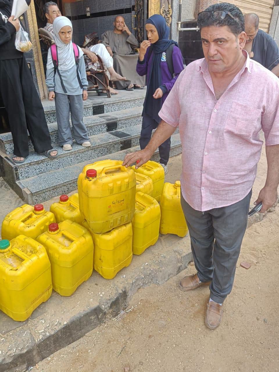 حملات تموينية على أسواق الجيزة، ضبط 144 بطاقة و9 أطنان سلع مجهولة المصدر