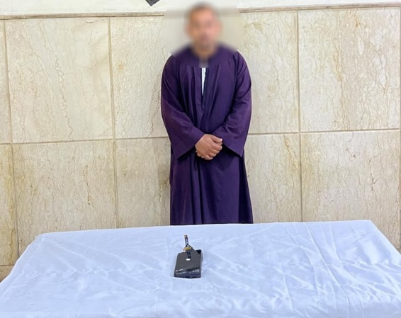 ضبط دجال بأسيوط روّج لـ"العلاج الروحاني" عبر السوشيال ميديا للنصب على المواطنين