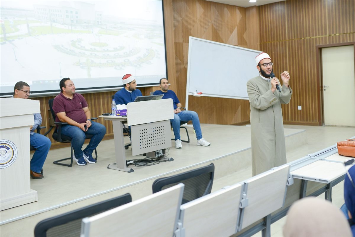 جامعة المنصورة الأهلية تنظم محاضرة لتعزيز الثقة بالنفس لدى الطلاب عن نصر أكتوبر