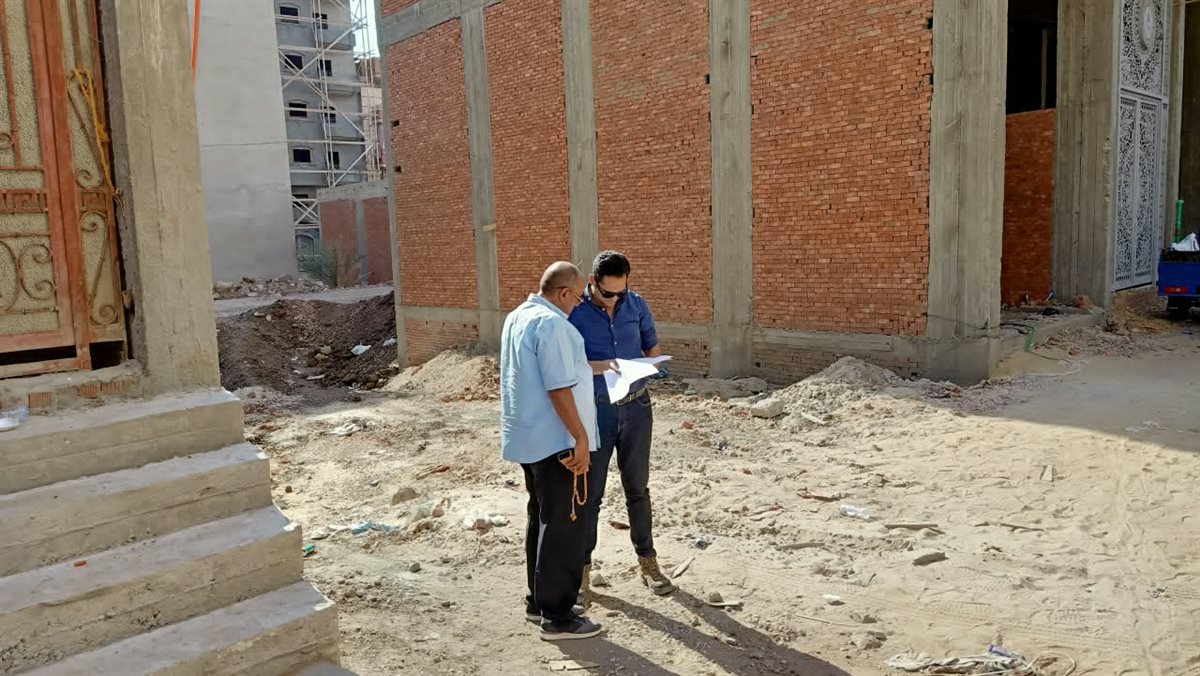 محافظ الدقهلية يوجه بالإزالة الفورية لعقار مخالف في طلخا وإحالة المتقاعسين للتحقيق
