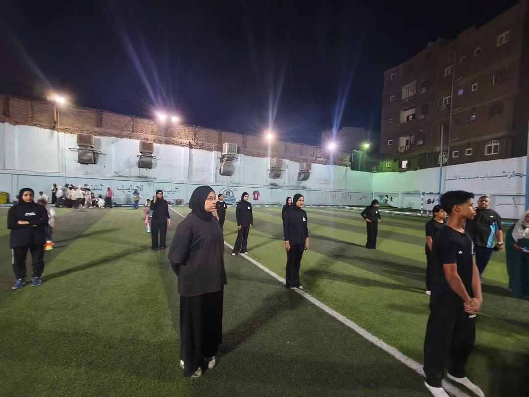وكيل وزارة الرياضة يتابع مشروعي «لياقتي مهارتي» ومراكز اللياقة البدنية بمركز شباب قنا (صور)