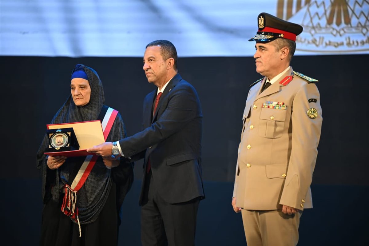 محافظ المنوفية ورئيس قصور الثقافة يشهدان احتفالات نصر أكتوبر