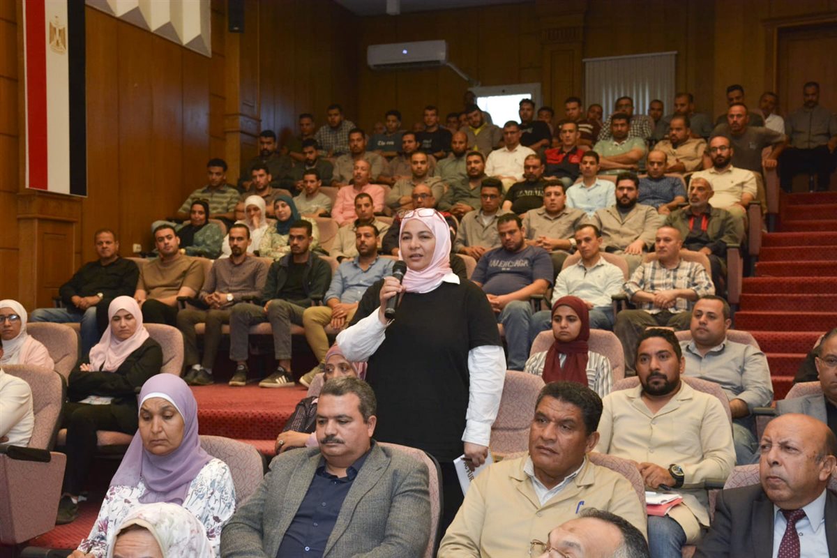 وزير الإنتاج الحربي يوجه بتوطين أحدث تكنولوجيات التصنيع وتعظيم المكون المحلي
