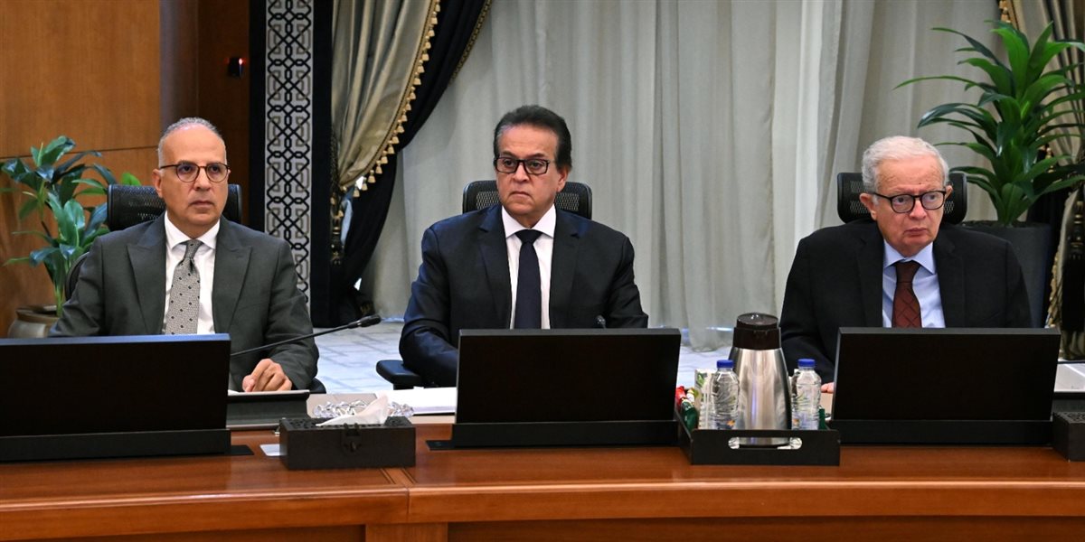 رئيس الوزراء في اجتماع الحكومة: نتقبل أي انتقاد.. ونرحب بكل رأي مخالف