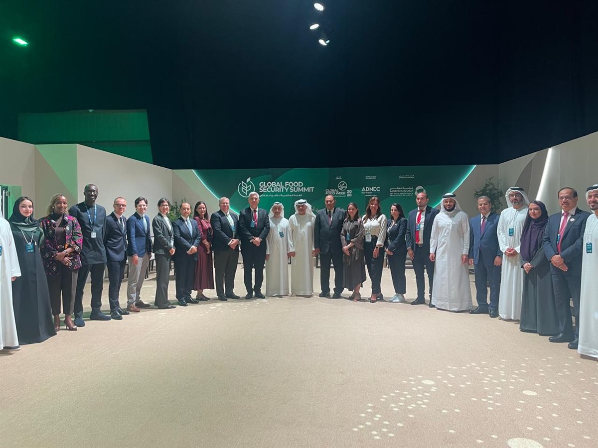 نائب وزير الزراعة: تعزيز الاستثمار المشترك وتطوير سلاسل الإمداد أولوية للأمن الغذائي