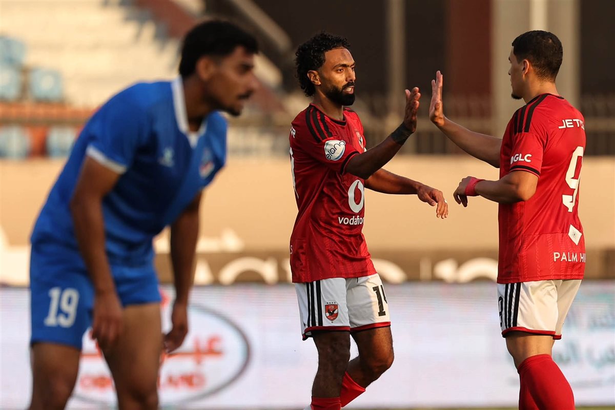 الأهلي وبترول أسيوط