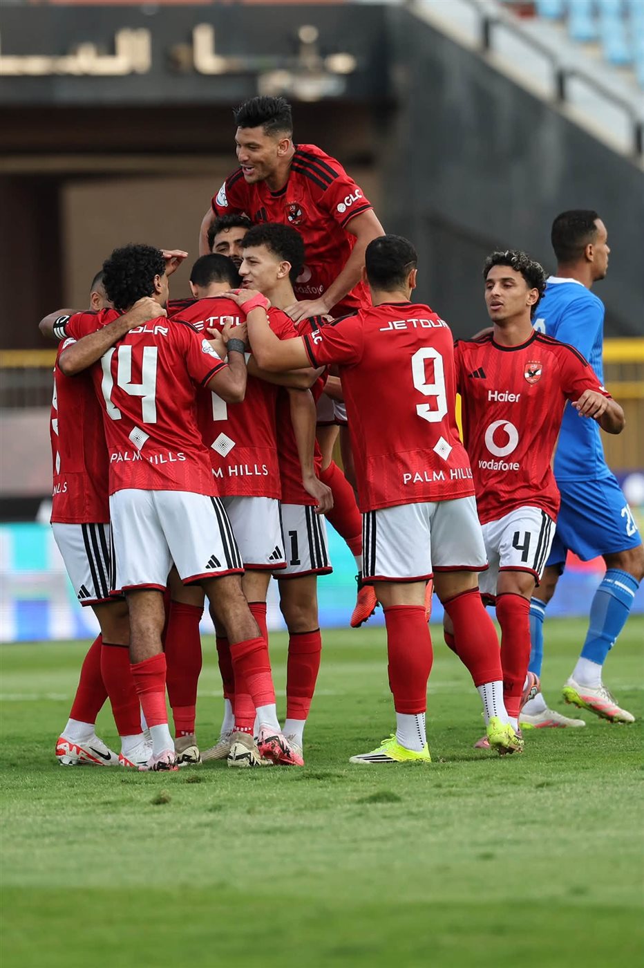 الأهلي وبترول أسيوط