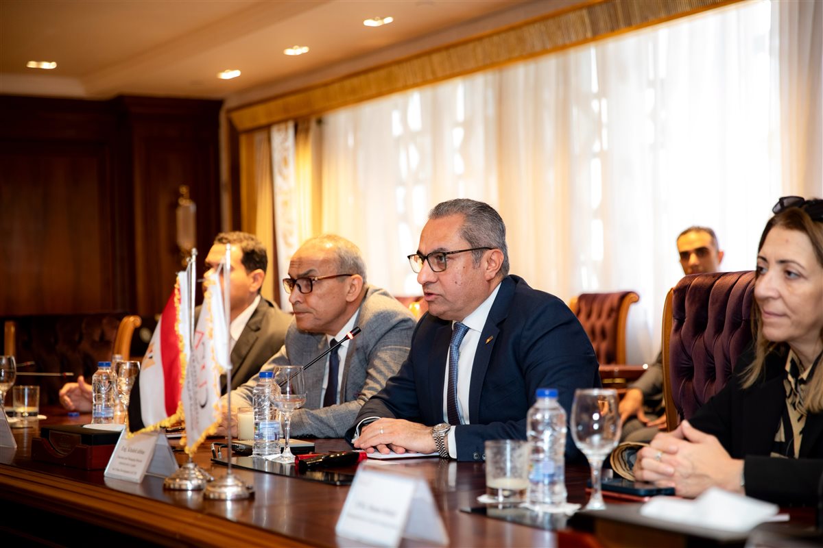 نائبة رئيس جمهورية أوغندا تتفقد مشروعات العاصمة الجديدة وتشيد بحجم الإنجازات