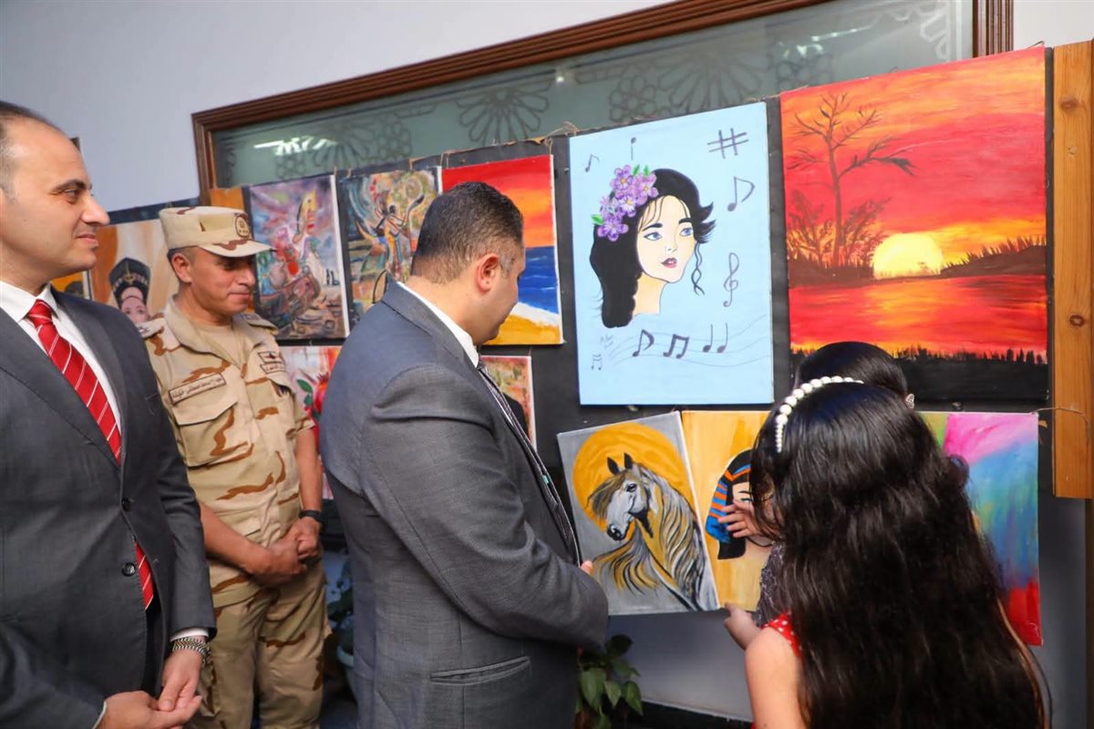 محافظ دمياط يشارك في احتفالية انتصارات أكتوبر بمكتبة مصر العامة