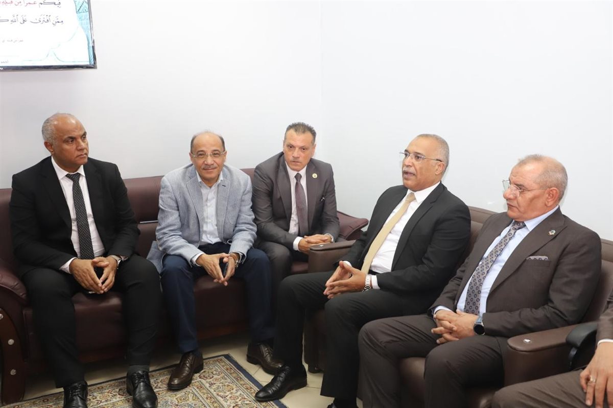 افتتاح مقر النقابة العامة للعاملين بالبترول بأسيوط لتعزيز الخدمات النقابية بالصعيد