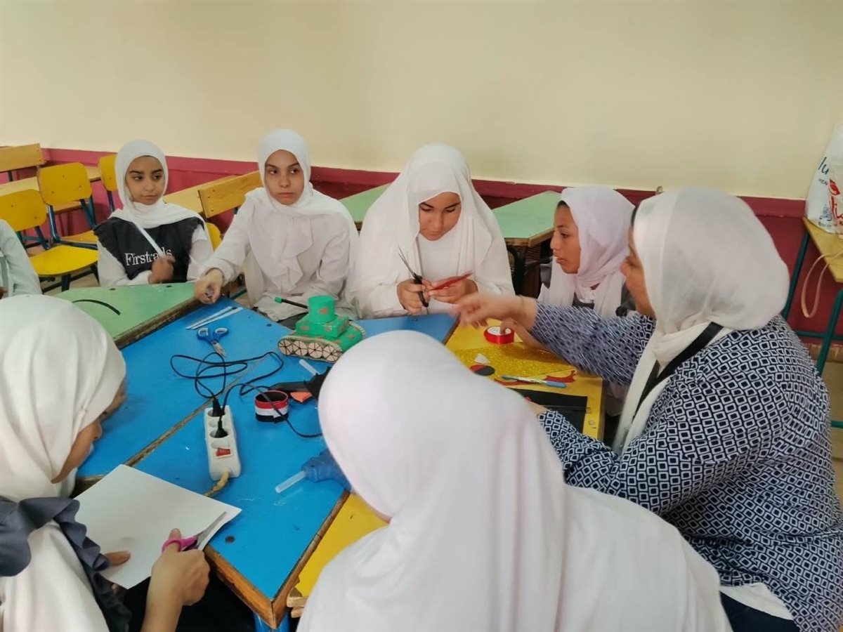 متحف كوم أوشيم بالفيوم ينظم ورشة فنية للطلاب ذوي الاحتياجات الخاصة