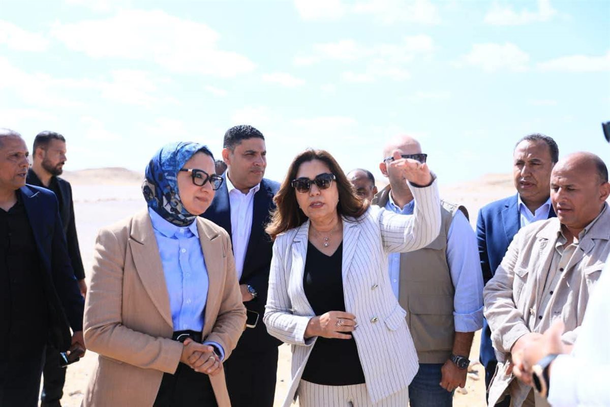 وزيرة التنمية المحلية تتفقد كهف الجارة بالوادي الجديد تمهيدا لإعلانه محمية طبيعية