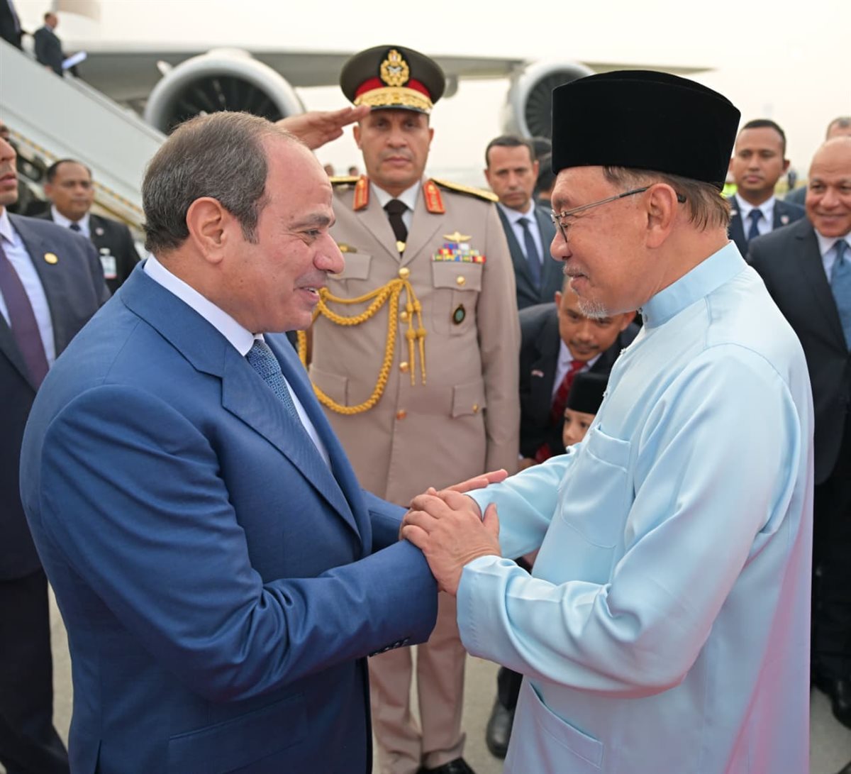 15 صورة ترصد تفاصيل زيارة الرئيس السيسي إلى ماليزيا