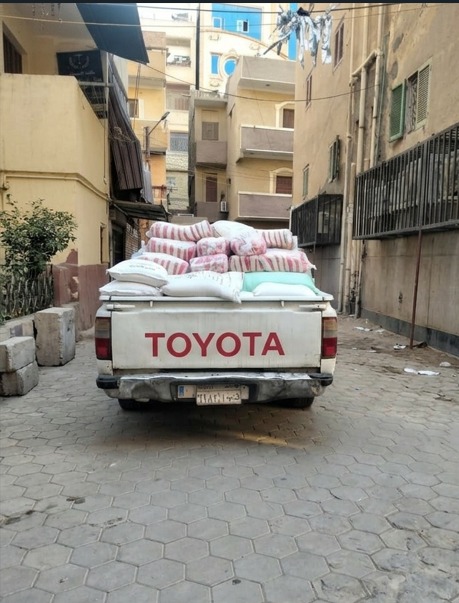التحفظ على طنين من زبدة مجهولة المصدر وإحباط محاولة تهريب طن دقيق بالفيوم