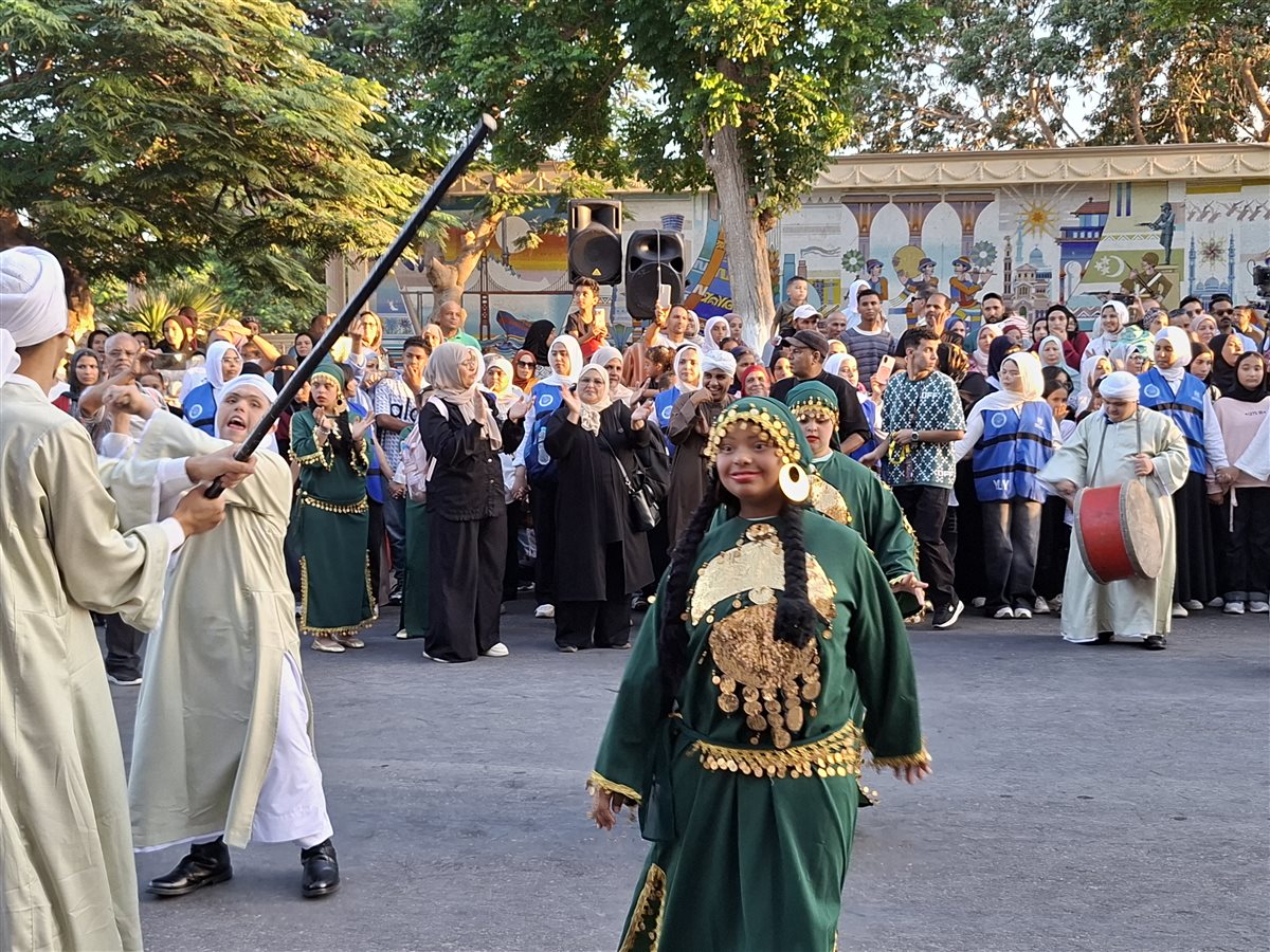 جانب من فاعليات ديفلية مهرجان الإسماعيلية للفنون الشعبية