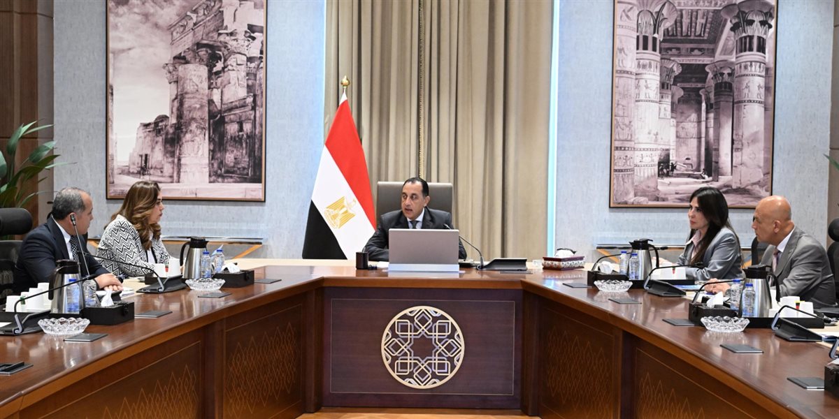 من العشوائيات إلى المدن الجديدة.. مدبولي يحدد ملفات مهمة للنقاش في منتدى مصر 2026