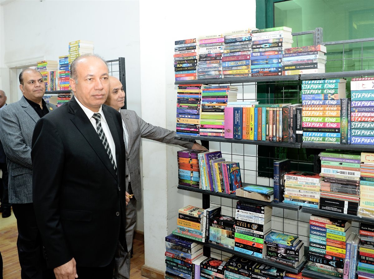 جامعة المنصورة تفتتح الدورة الـ15 لمعرض الكتاب