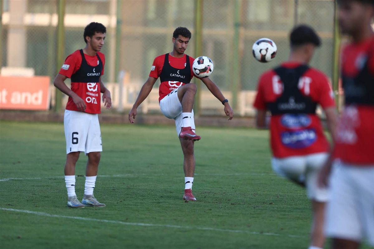 منتخب الناشئين يخوض مرانا قويا استعدادا لكأس الخليج (صور)