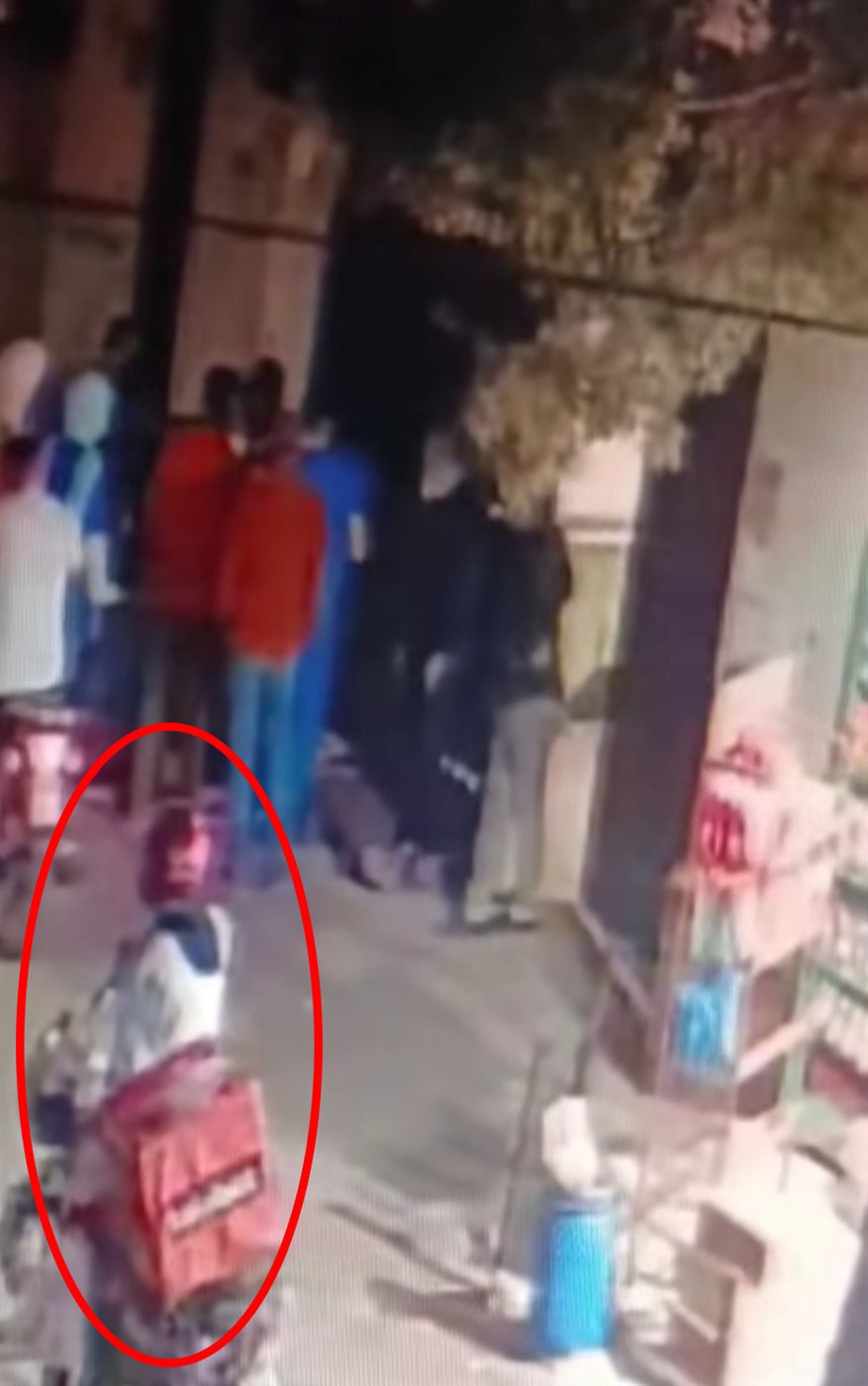 <strong>سمحوا للدليفري وتركوا المريض.. الواقعة كما رواها شقيقه على موقع عرب بريس </strong>