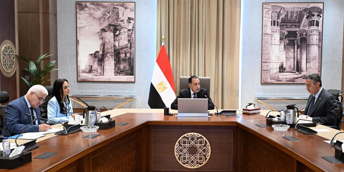 الدعم النقدي بدل السلع.. الحكومة تناقش تغيير منظومة الدعم في مصر
