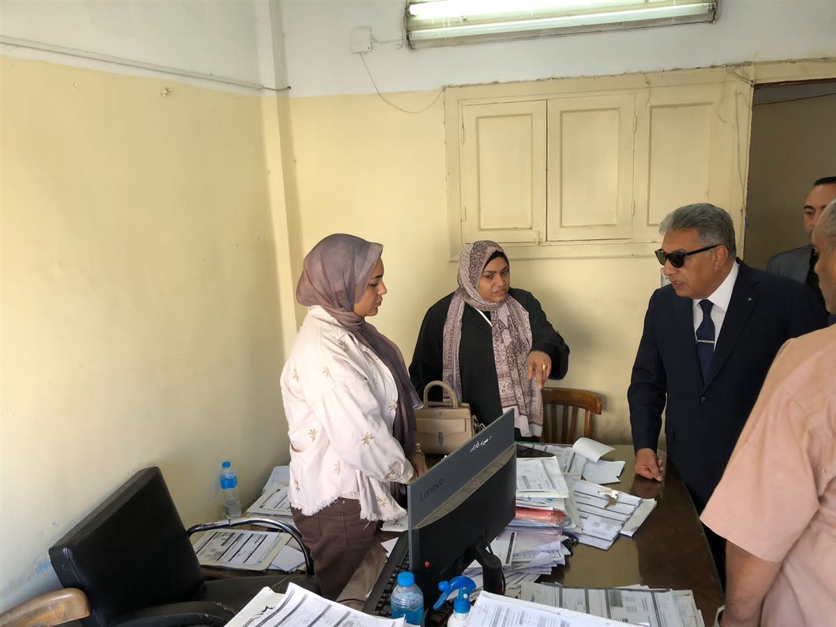 محافظ الدقهلية يفاجئ المركز التكنولوجي بطلخا، ويوجه بسرعة إنهاء ملفات التصالح وتراخيص البناء