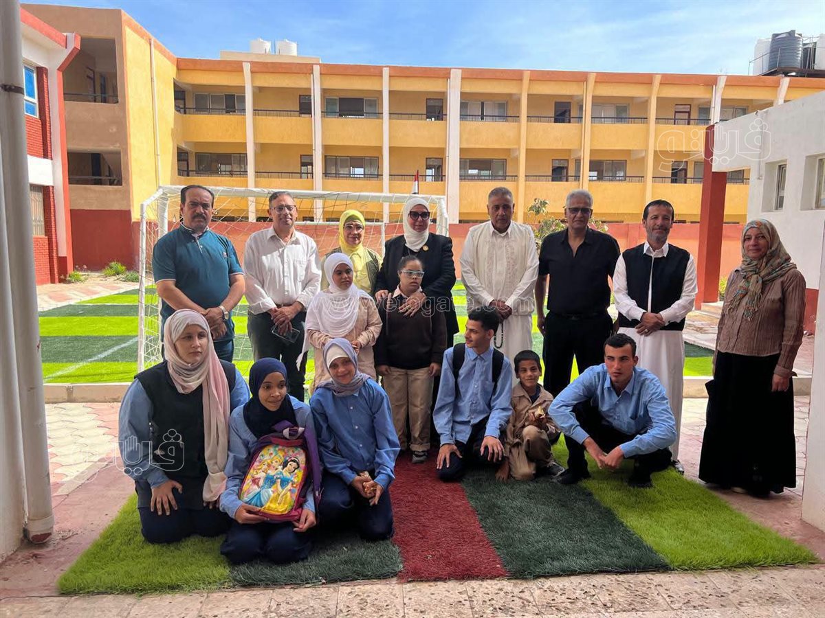 زيارة وفد من حزب حماة وطن لمدرسة ٢٣ يوليو للتربية الفكرية
