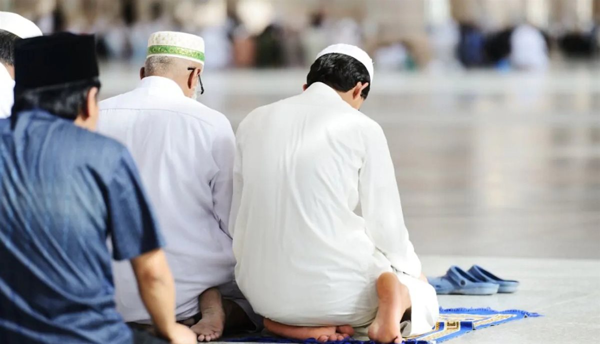 علاج التكاسل عن الصلاة وأسهل طريقة للمداومة عليها