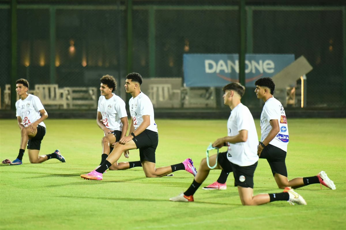 منتخب الناشئين يختتم تدريباته قبل السفر إلى قطر للمشاركة في كأس الخليج