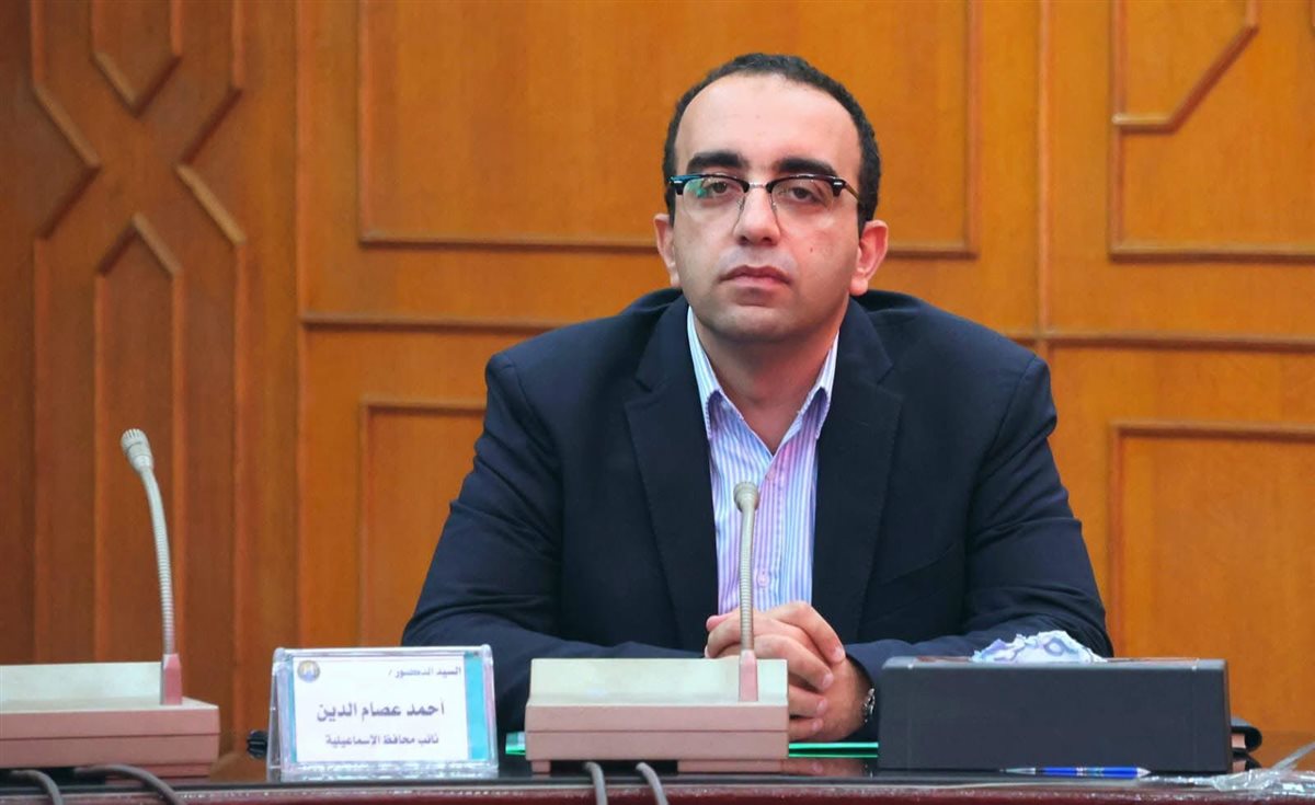 جانب من الاجتماع بحضور نائب محافظ الإسماعيلية