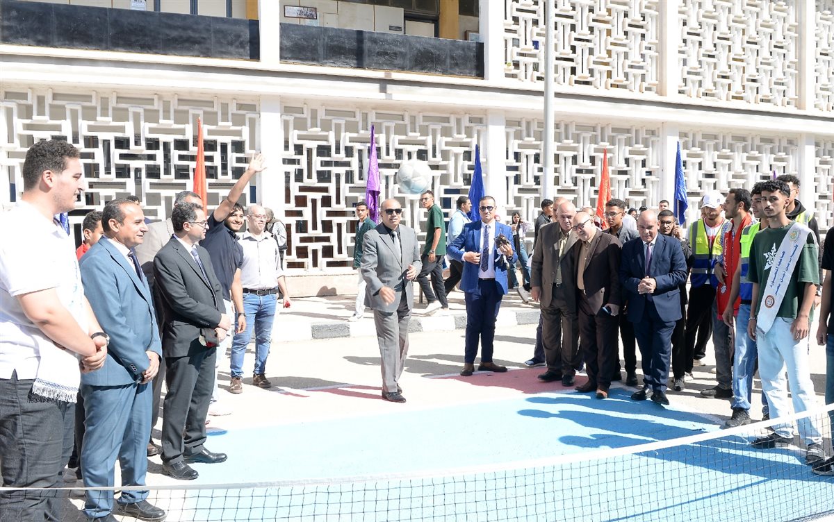 جامعة المنصورة تستقبل 45 ألف طالب جديد.. شريف خاطر يفتتح مهرجان الأنشطة الطلابية