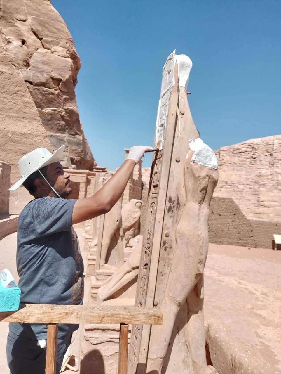 معبد أبو سمبل في أسوان يستعد لاحتفالية تعامد الشمس (صور)