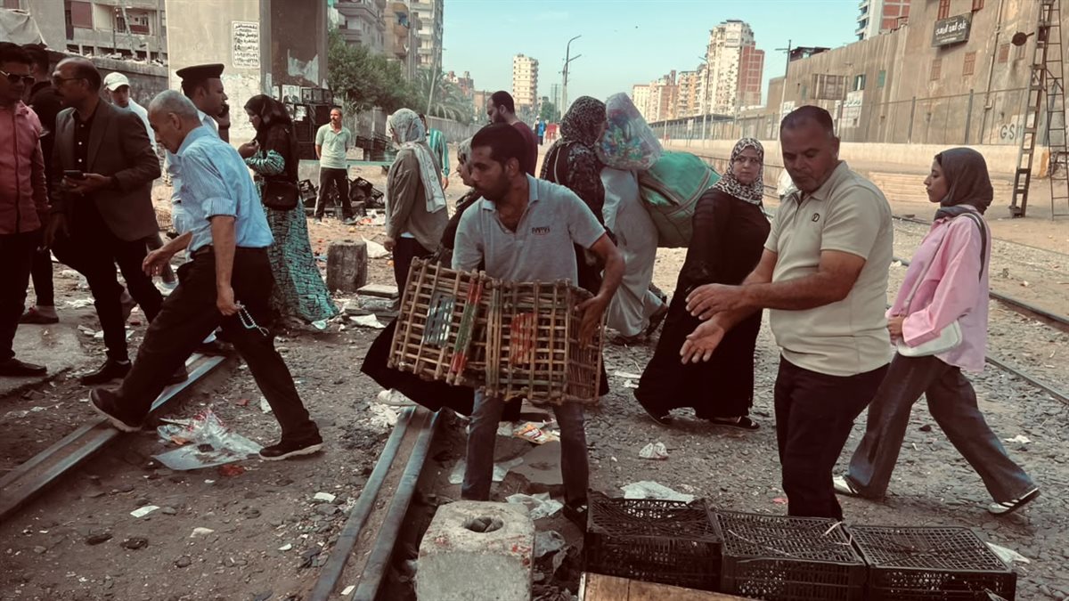 حملات مكبرة في 3 شوارع بطلخا لرفع الإشغالات والتعديات