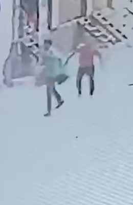 ضبط منادي سيارات دون ترخيص وصاحب مخبز اعتدى على مالك محل بسلاح أبيض