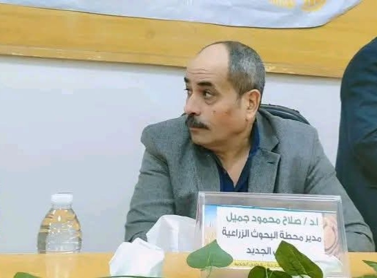 صلاح جميل يحصد جائزة خليفة الدولية لأفضل بحث علمي تطبيقي بمجال التمور